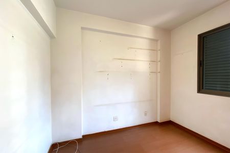 Apartamento à venda com 140m², 4 quartos e 3 vagas Apartamento à venda com 140m², 4 quartos e 3 vagasQuarto 2
