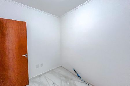 Quarto 1 de apartamento para alugar com 2 quartos, 45m² em Vila Carrão, São Paulo