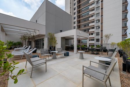 Studio à venda com 28m², 1 quarto e sem vaga Studio à venda com 28m², 1 quarto e sem vagaÁrea comum - Rooftop