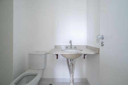 Studio à venda com 28m², 1 quarto e sem vaga Studio à venda com 28m², 1 quarto e sem vagaBanheiro da Suíte