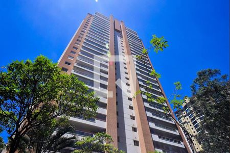 Apartamento à venda com 163m², 3 quartos e 3 vagasFachada