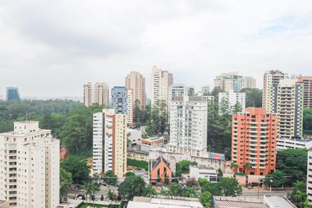 Apartamento à venda com 163m², 3 quartos e 3 vagasVista da suíte 2