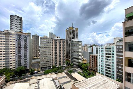 Vista da Sala de apartamento para alugar com 2 quartos, 80m² em Centro, Belo Horizonte