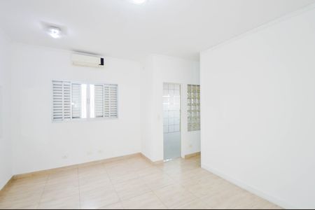 Casa à venda com 170m², 3 quartos e 2 vagasQuarto 3 - Suíte