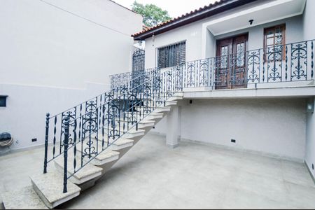 Casa à venda com 170m², 3 quartos e 2 vagasGaragem