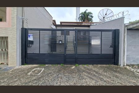 Casa à venda com 170m², 3 quartos e 2 vagasFachada