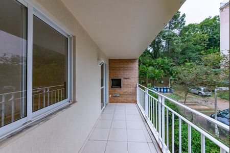 Apartamento à venda com 90m², 3 quartos e 2 vagasVaranda