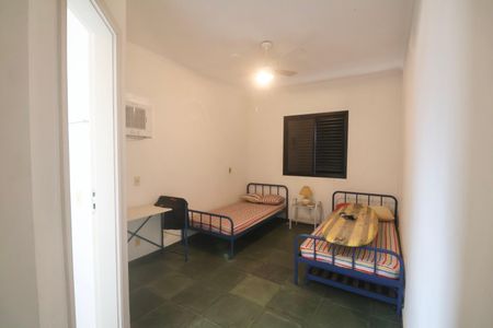 Apartamento para alugar com 130m², 3 quartos e 1 vaga Apartamento para alugar com 130m², 3 quartos e 1 vagaSuíte