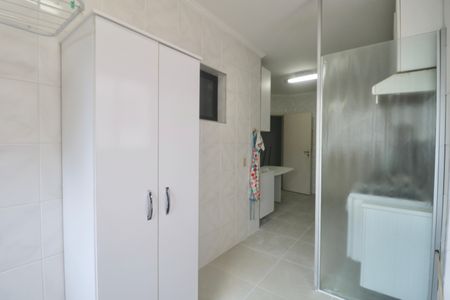 Apartamento para alugar com 130m², 3 quartos e 1 vaga Apartamento para alugar com 130m², 3 quartos e 1 vagaÁrea de Serviço