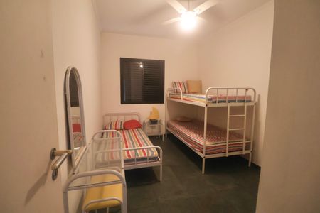 Apartamento para alugar com 130m², 3 quartos e 1 vaga Apartamento para alugar com 130m², 3 quartos e 1 vagaQuarto