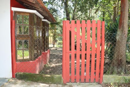 Casa para alugar com 2 quartos, 150m² em Caputera, Cotia