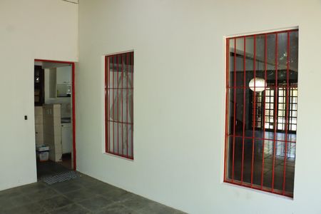 Casa para alugar com 2 quartos, 150m² em Caputera, Cotia