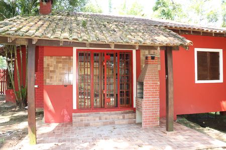 Casa para alugar com 2 quartos, 150m² em Caputera, Cotia