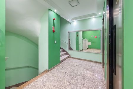 Apartamento à venda com 78m², 2 quartos e sem vagaHall de Entrada