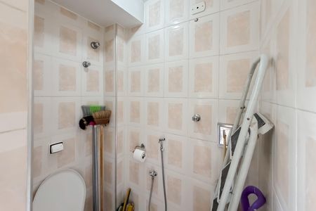 Apartamento à venda com 78m², 2 quartos e sem vagaBanheiro de Serviço