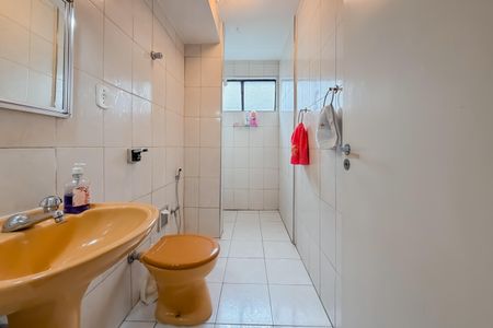 Apartamento à venda com 78m², 2 quartos e sem vagaBanheiro Social