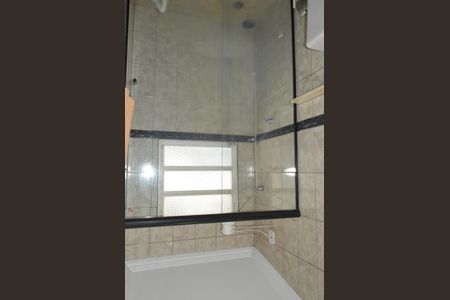 Casa de condomínio para alugar com 210m², 3 quartos e 2 vagasBanheiro