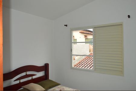 Casa de condomínio para alugar com 210m², 3 quartos e 2 vagasQuarto 2