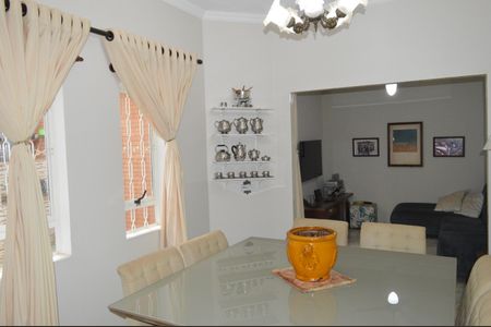 Casa de condomínio para alugar com 210m², 3 quartos e 2 vagasSala de Jantar