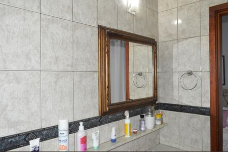 Casa de condomínio para alugar com 210m², 3 quartos e 2 vagasBanheiro da Suíte