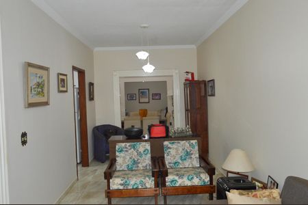 Casa de condomínio para alugar com 210m², 3 quartos e 2 vagasSala