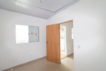 Quarto 2 de casa para alugar com 2 quartos, 60m² em Jardim Roberto, Osasco