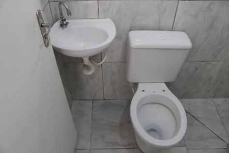 Casa para alugar com 35m², 1 quarto e sem vagaBanheiro