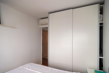 Apartamento à venda com 69m², 2 quartos e 1 vaga Apartamento à venda com 69m², 2 quartos e 1 vagaSuíte