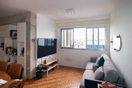 Apartamento à venda com 69m², 2 quartos e 1 vaga Apartamento à venda com 69m², 2 quartos e 1 vagaSala