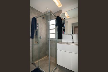 Apartamento à venda com 69m², 2 quartos e 1 vaga Apartamento à venda com 69m², 2 quartos e 1 vagaBanheiro Suíte