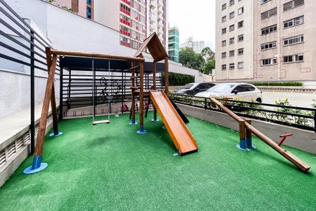 Apartamento à venda com 69m², 2 quartos e 1 vaga Apartamento à venda com 69m², 2 quartos e 1 vagaPlayground