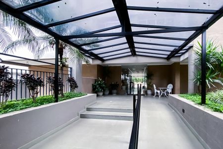 Apartamento à venda com 69m², 2 quartos e 1 vaga Apartamento à venda com 69m², 2 quartos e 1 vagaHall Entrada