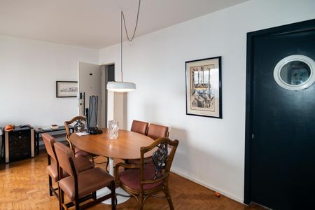 Apartamento à venda com 69m², 2 quartos e 1 vaga Apartamento à venda com 69m², 2 quartos e 1 vagaSala