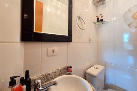 Apartamento à venda com 72m², 2 quartos e 2 vagas Apartamento à venda com 72m², 2 quartos e 2 vagasLavabo