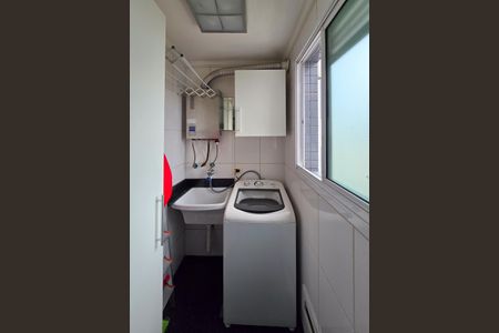 Apartamento à venda com 72m², 2 quartos e 2 vagas Apartamento à venda com 72m², 2 quartos e 2 vagasÁrea de Serviço