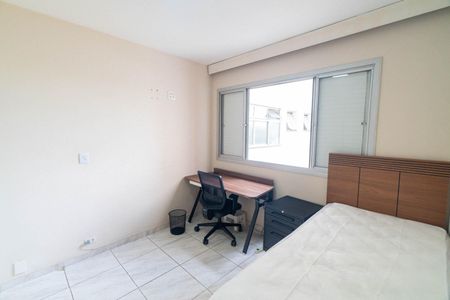 Apartamento para alugar com 78m², 2 quartos e 1 vagaQuarto 1