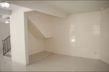 Casa para alugar com 3 quartos, 168m² em Setor Leste Universitário, Goiânia