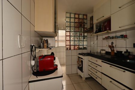 Apartamento à venda com 58m², 2 quartos e 1 vagaCozinha
