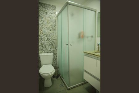 Apartamento à venda com 104m², 3 quartos e 3 vagasBanheiro de Serviço 