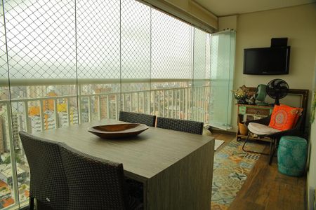 Apartamento à venda com 104m², 3 quartos e 3 vagasVaranda da Sala