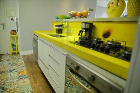 Apartamento à venda com 104m², 3 quartos e 3 vagasCozinha 