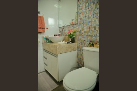 Apartamento à venda com 104m², 3 quartos e 3 vagasBanheiro Suíte 2 