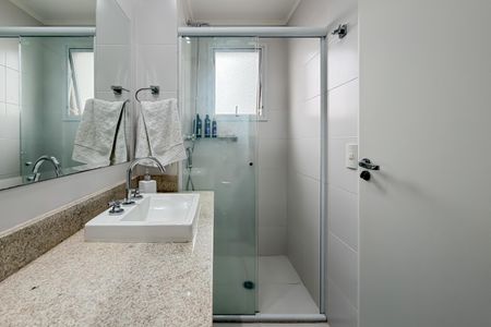 Apartamento à venda com 111m², 3 quartos e 3 vagasBanheiro da Suíte Master