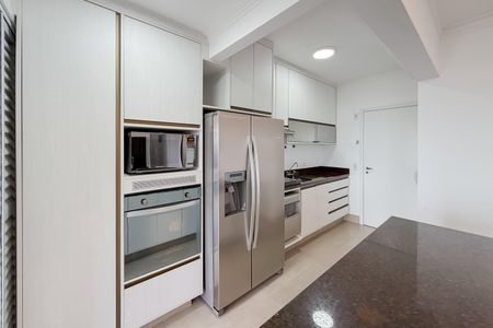 Apartamento à venda com 111m², 3 quartos e 3 vagasCozinha
