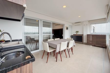 Apartamento à venda com 111m², 3 quartos e 3 vagasVaranda Gourmet