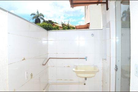 Apartamento para alugar com 62m², 2 quartos e 1 vagaÁrea de Serviço