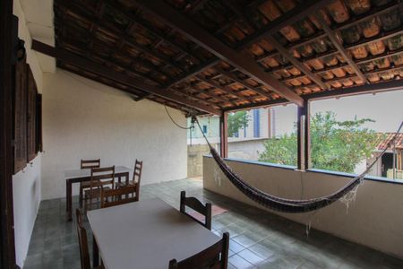 Casa para alugar com 110m², 3 quartos e 1 vagaVaranda