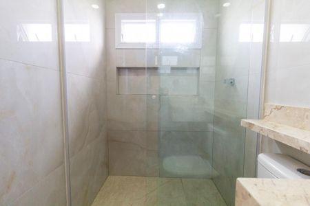 Casa à venda com 120m², 3 quartos e 2 vagasBanheiro 1