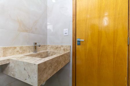 Casa à venda com 120m², 3 quartos e 2 vagasBanheiro 2