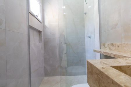 Casa à venda com 120m², 3 quartos e 2 vagasBanheiro 2